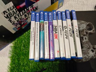 Play Station Sony PS4 Pro 1TB