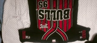 Camiseta Vintage Chicago Bulls Negra Roja