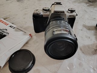 Fotocamera Analogica Pentax MZ-5n con Zoom