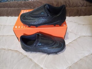 Botas de fútbol Nike negras