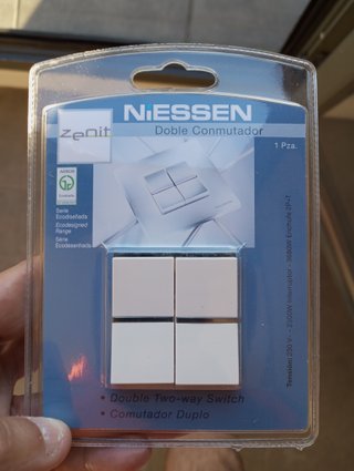 Conmutador Doble Niessen Zenit Blanco