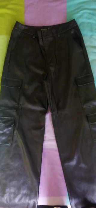 Pantalón cuero mujer negro