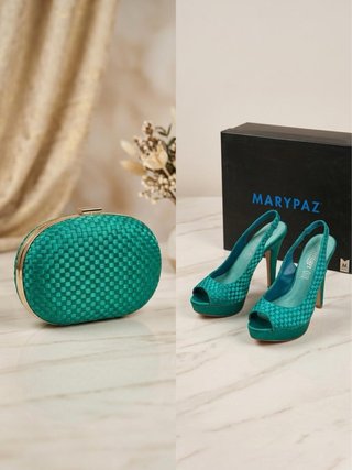 Zapatos de tacón Marypaz verdes y Cartera a juego