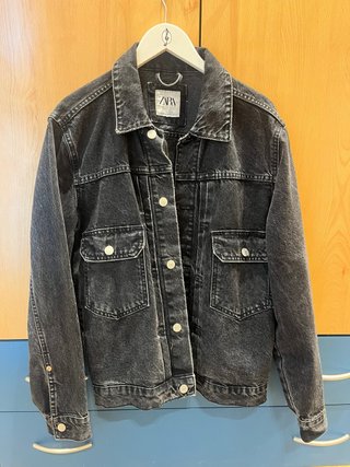 Chaqueta vaquera Zara negra Talla M