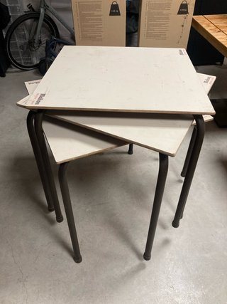 3 Tavoli da terrazzo Mahou in legno e metallo