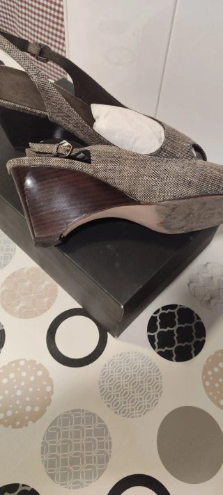 Zapatos Stuart Weitzman Talla 40.usados tres veces