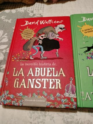 La abuela gánster ataca de nuevo
