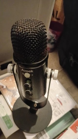 Micrófono Profesional Aveek