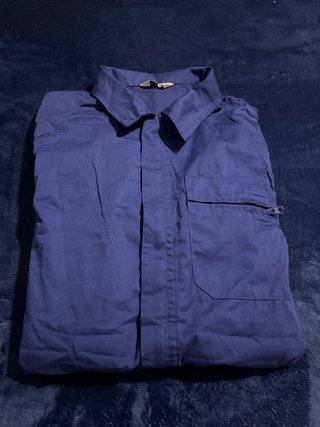 Mono de trabajo azul