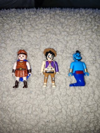 Lote Figuras Playmobil Disney Kinder