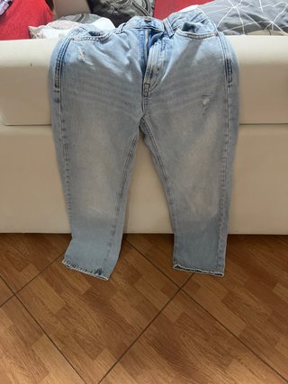 Pantalón vaquero ancho