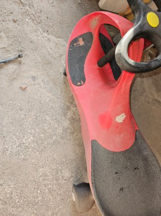 Triciclo correpasillos rojo