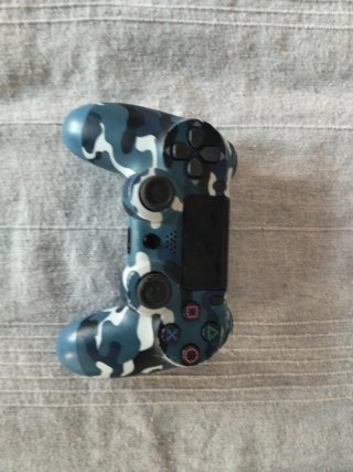 Mandos PS4 Camuflaje y Negros + PS Move