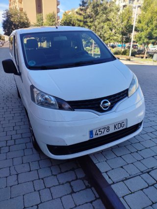 Nissan NV200 2017