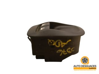 Mando elevalunas delantero izquierdo Peugeot 206