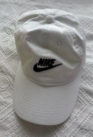Gorra Nike Blanca
