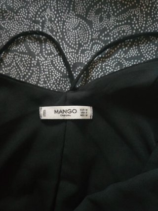 Vestido Negro de Tirantes