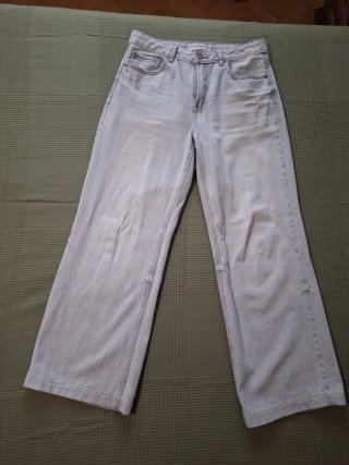 Pantalón Stradivarius