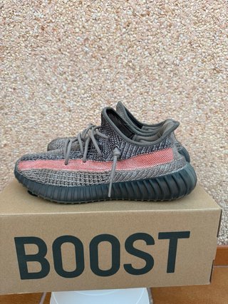 Adidas Yeezy Boost 350 V2 Talla 44