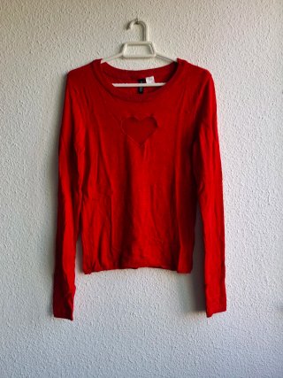 Jersey fino H&M corazón rojo Talla S