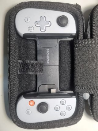 ​Backbone One PlayStation USB-C Gen 2 + Funda