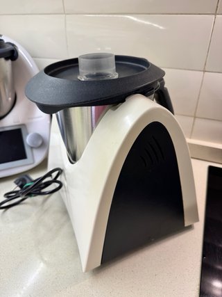 Thermomix TM31, 2 vasos y 2 tapas, varoma y bolsa
