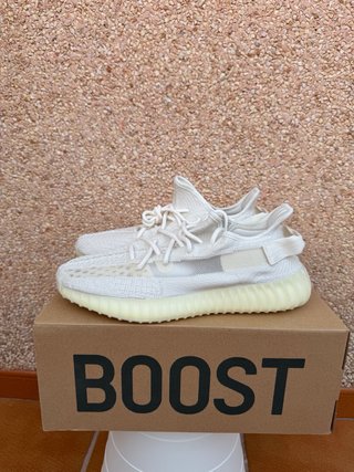 Adidas Yeezy Boost 350 V2 Talla 44