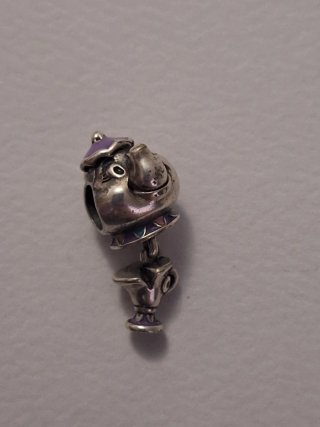 Charm Pandora Sra. Potts y Chip