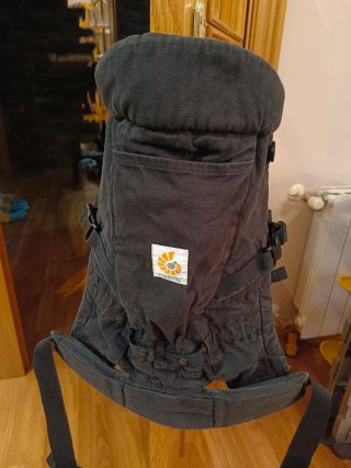 Mochila portabebés Ergobaby negra