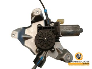 Elevalunas delantero derecho Ford Transit Connect