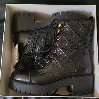 Botines Guess Negros Acolchados