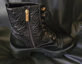 Botines Guess Negros Acolchados