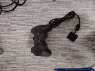 Pacchetto PS2 Fat + 2 controller + 5 giochi Prezzo negoziabile