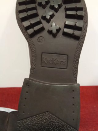 BOTINES DE PIEL KICKERS TALLA 42