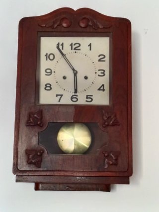 Reloj de Pared Antiguo de Madera