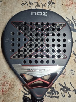 Pala de pádel Nox AT10 Genius 12K 2025