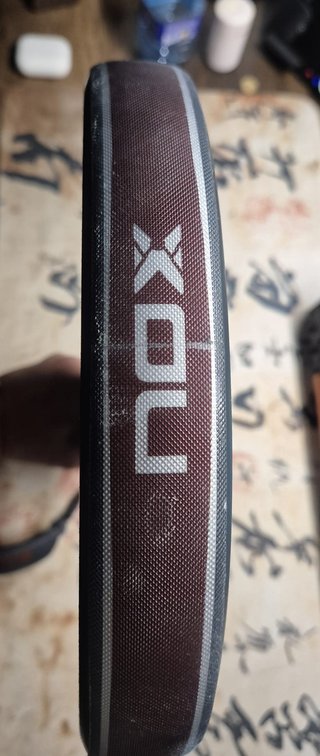 Pala de pádel Nox AT10 Genius 12K 2025