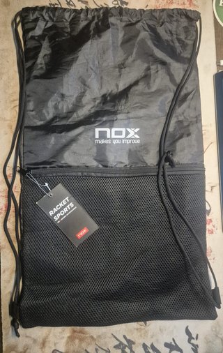Pala de pádel Nox AT10 Genius 12K 2025