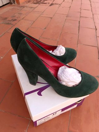 Zapatos de tacón aterciopelad Laikma verde talla 3