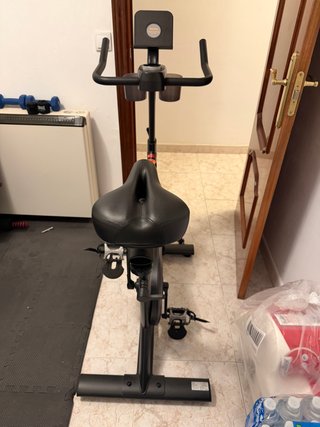 Bicicleta estática MERACH