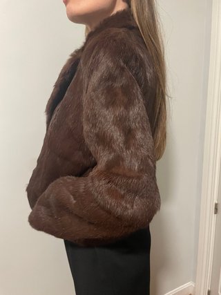 Chaqueta de piel de conejo marrón