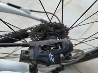 Frenos Shimano Deore XT