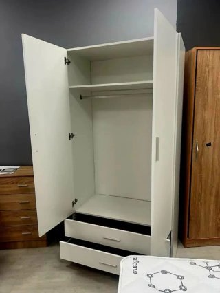 Armadi moderni 2P 3P 4P in legno