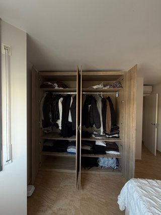 Armadio in legno 2m