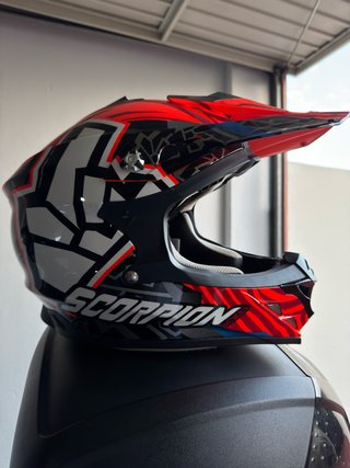 Casco de Enduro Scorpion