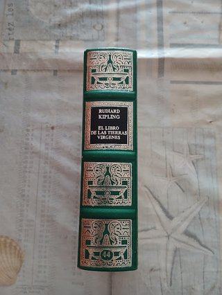 EL LIBRO DE LAS TIERRAS VÍRGENES. RUDYARD KIPLING