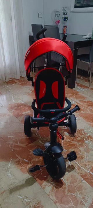 Triciclo paseo bebé rojo y negro
