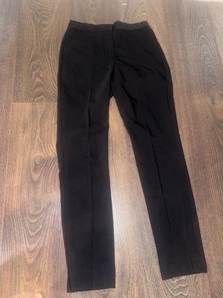 Pantalón ZARA negro talla 34