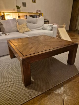 Mesa de centro de madera maciza