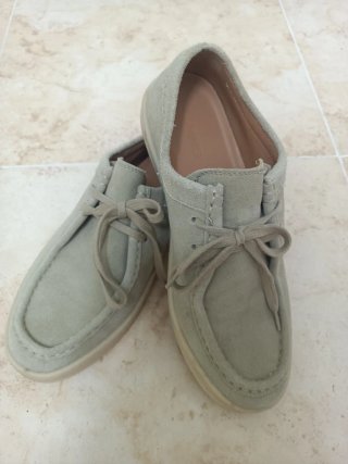 Zapatos de ante beige